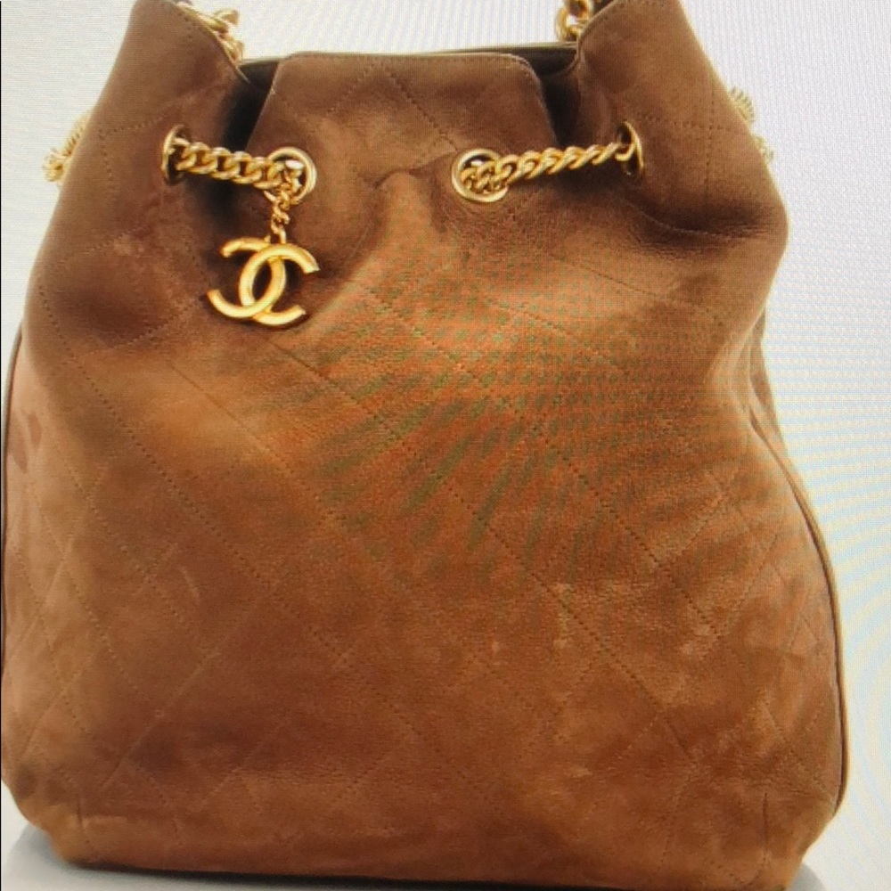 Chanel my shoulder drawstring bag